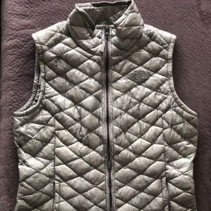 Women's North Face Vest